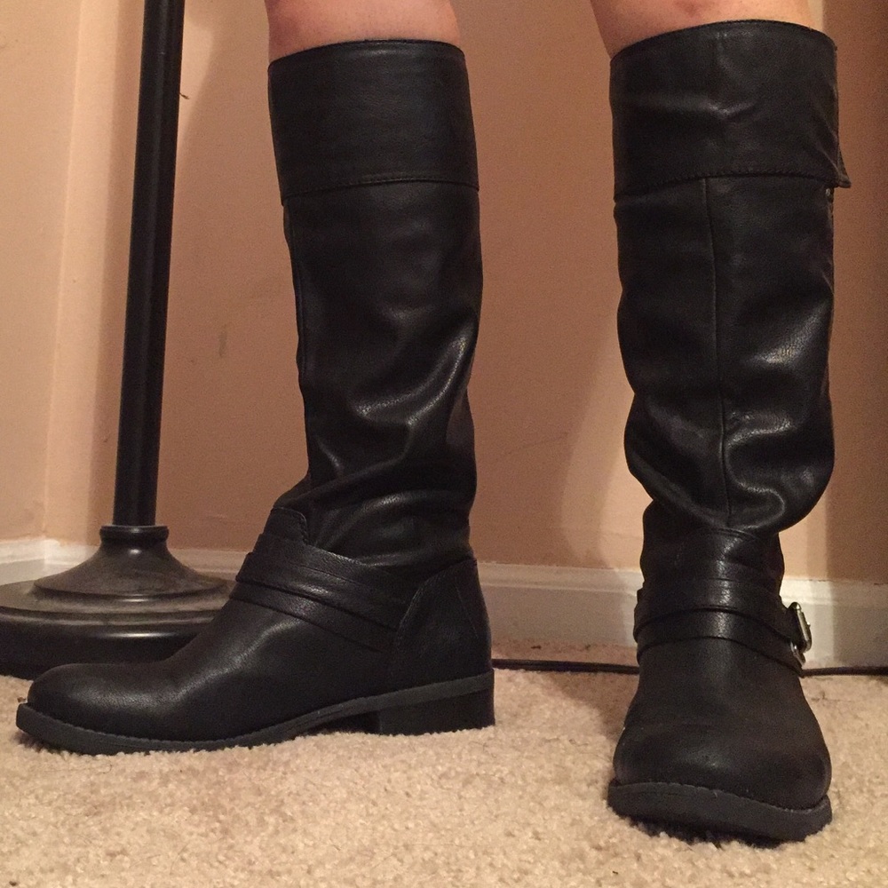 Knee high motorcycle boots 🏍